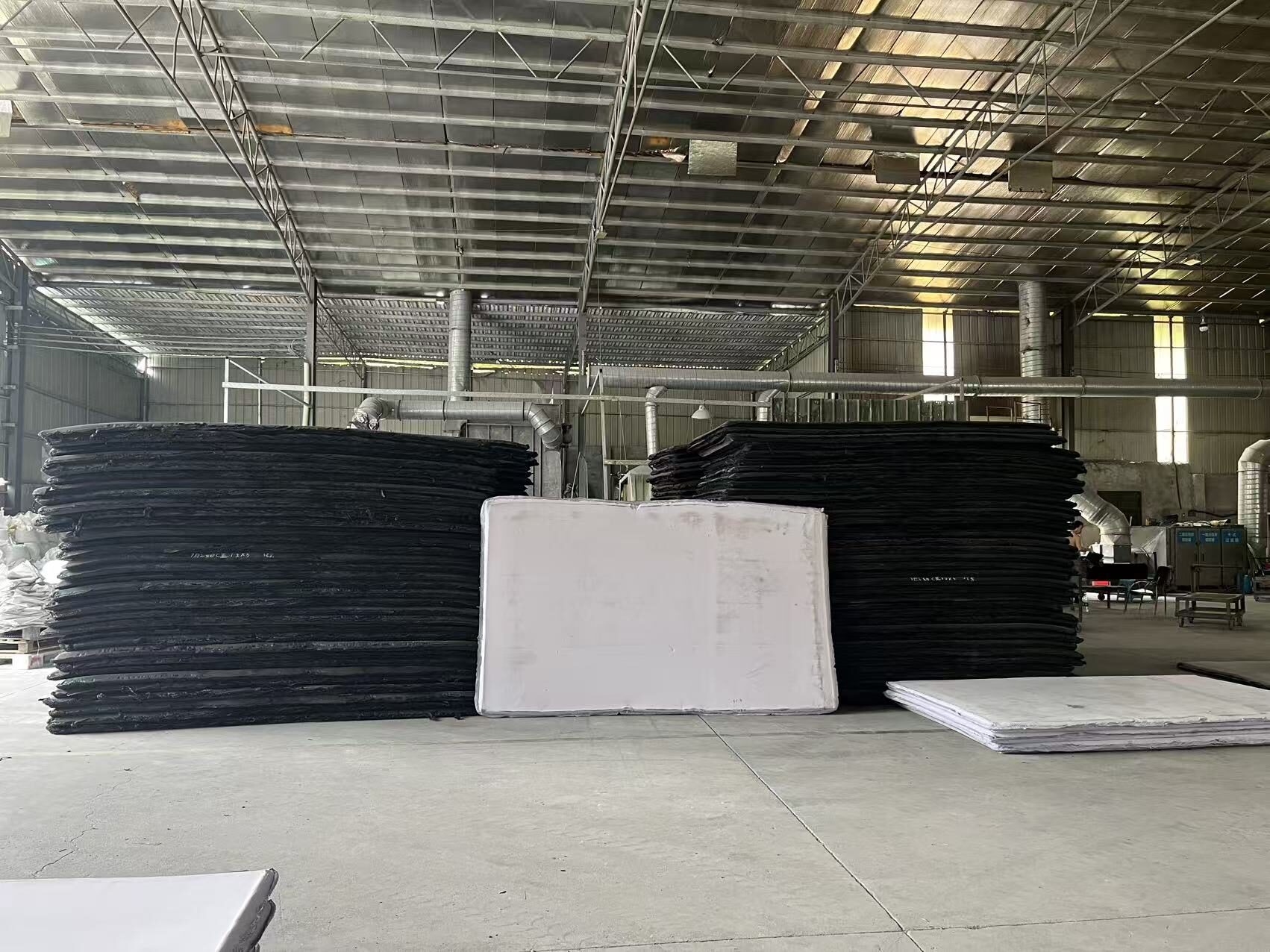Black EVA Foam Slab Thickness Reference